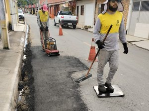 DER/AL requalifica trechos da rodovia AL 101 Norte no Passo de Camaragibe