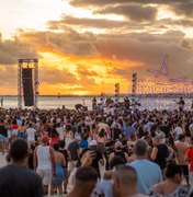 Abertura do Verão Massayó é marcada por música e alegria na Praia de Jaraguá