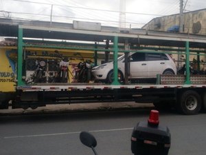 Operação do BPTran resultou em 20 autuações e cinco veículos foram recolhidos
