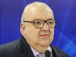 Rafael Greca é eleito prefeito e volta a comandar Curitiba após 20 anos
