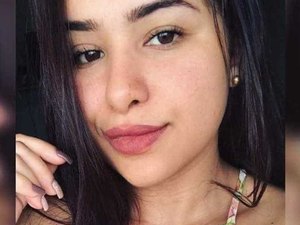 Jovem morre após cair de moto e ser atropelada a caminho do trabalho