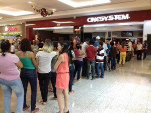 'Os Dez Mandamentos' geram filas no cinema de Arapiraca