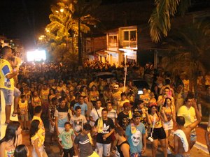 Bloco do Jacaré arrasta multidão em Porto Calvo