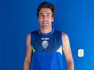 Atacante Leandro Kível se apresenta e elenco do CSA está completo na pré-temporada