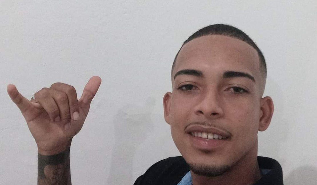 Morte de jovem no Jacintinho foi filmado por câmera que pode ajudar na identificação de criminosos