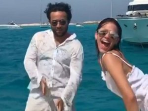 Neymar curte vídeo de Bruna Marquezine dançando 'Paradinha' e fãs piram