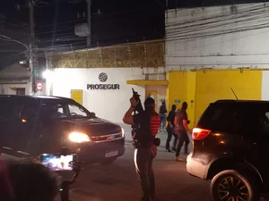PM realiza simulado de assalto a empresa de transporte de valores em Arapiraca
