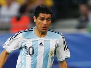 Riquelme vê queda de rendimento de brasileiros