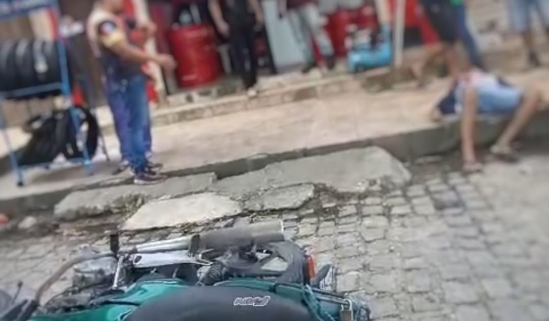 [ Vídeo] Motoqueiro sofre tentativa de homicídio após briga de trânsito