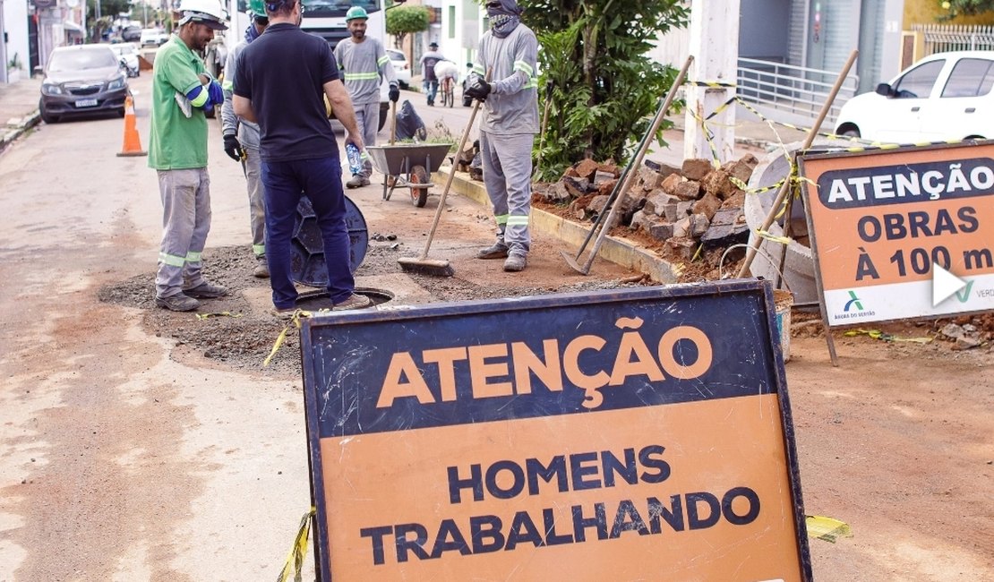Tia Júlia se reunirá com Águas do Sertão para discutir cronograma de obras no comércio