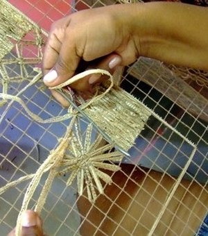 Equipe da Sedetur quer regularizar artesãos de Maragogi