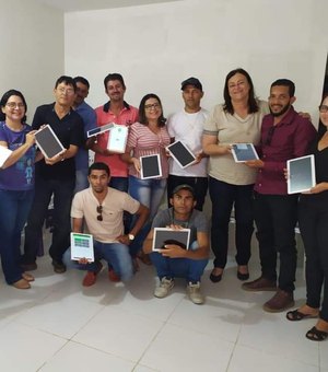 Prefeitura de Maragogi entrega tablets para agentes de saúde