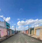 Obras de pavimentação asfáltica chegam até o bairro Massaranduba, em Arapiraca