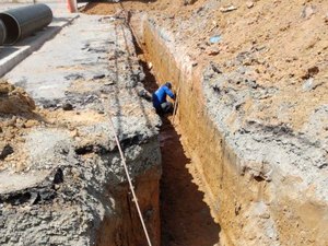 Praça Padre Cicero recebe serviços de drenagem em Maceió 