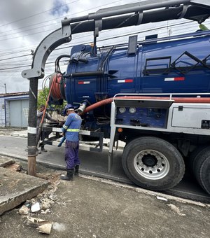 Infraestrutura retira mais de 400 toneladas de lixo da rede de drenagem em maio