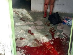 Mulher é esfaqueada pelo marido em Teotônio Vilela e acusado termina preso