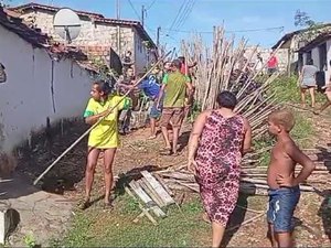 Familiares de vítima de homicídio em Pilar se revoltam e quebram telhado de suspeito