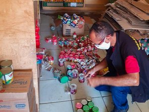 Mercadinho é autuado por comercializar produtos vencidos desde 2018