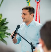 Alexandre Ayres propõe unificação dos programas assistenciais aos de qualificação profissional em AL