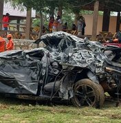 Testemunha relata momento em que veículo é levado pela correnteza em Piranhas