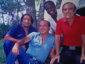 TV Aparecida adquire os direitos e exibirá versão original de ?Os Trapalhões?