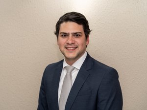 Prefeito Eduardo Bulhões anuncia rateio de mais de R$ 12 mi para todos os servidores da educação