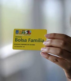 Após doação eleitoral, 13 mil beneficiários do Bolsa Família são convocados para atualizar dados