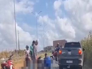 Colisão entre duas motos deixa dois jovens feridos em Arapiraca