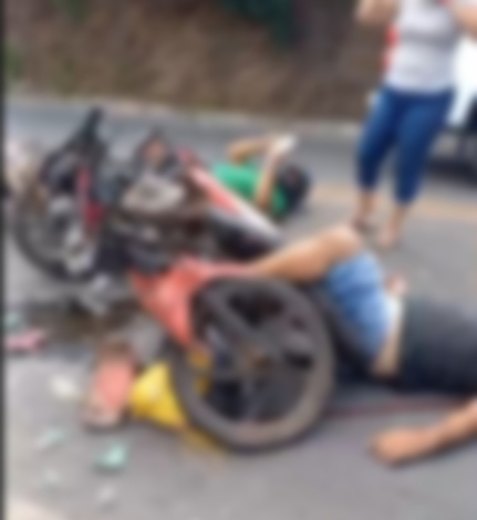 Acidente grave entre moto e cinquentinha deixa dois feridos em Arapiraca