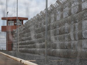 Ministério torna visitação em presídios federais mais rígida