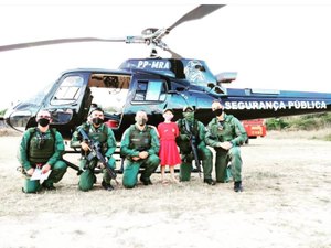 [Vídeo] Menina de 6 anos com tumor ósseo realiza sonho Grupamento Aéreo em Santana do Ipanema