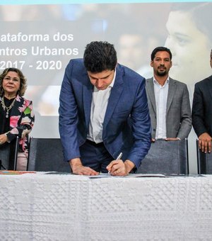 Prefeito Rui Palmeira renova parceria com Unicef