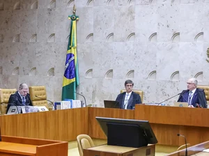 STF retoma julgamento sobre pagamento de penduricalhos