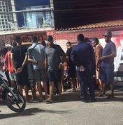 Homem sofre acidente no Centro de Porto Calvo