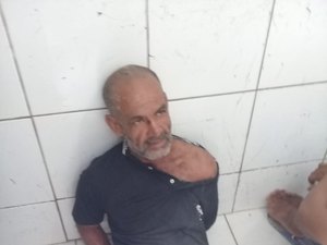 Homem é preso após furtar madeira de prédio público no Centro