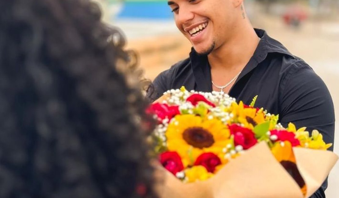 Flores ganham destaque em Maragogi para Dia dos Namorados