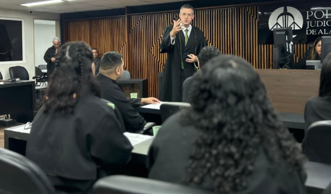 Defensoria obtém reconhecimento de legítima defesa em júri realizado em Maceió
