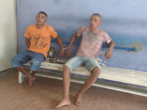 Com apoio aéreo, polícia apreende suspeitos e veículo roubado após perseguição