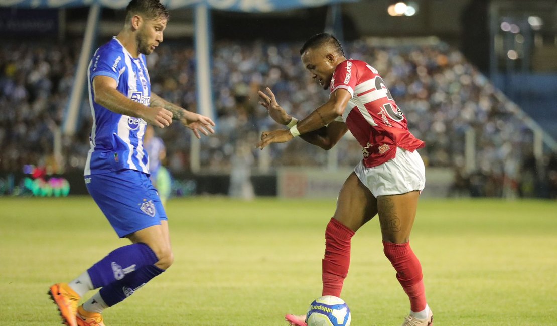 CRB segura empate com Paysandu, mas segue no Z4