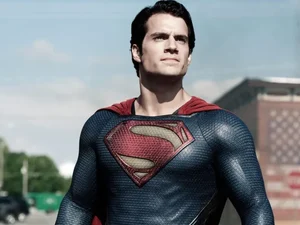 Henry Cavill diz que foi dispensado do papel de Superman: “notícia triste”