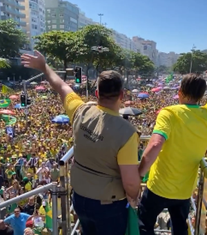 [Vídeo] Ao lado de Bolsonaro, Leonardo Dias é destaque em manifestação no Rio de Janeiro