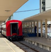[Vídeo] Maria Fumaça volta aos trilhos e promete impulsionar o turismo em Maceió