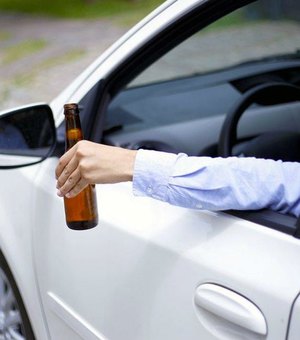 Motorista embriagado é preso ao causar colisão na Serraria 