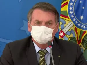 Bolsonaro é denunciado na OEA por violações sanitárias e desmatamentos