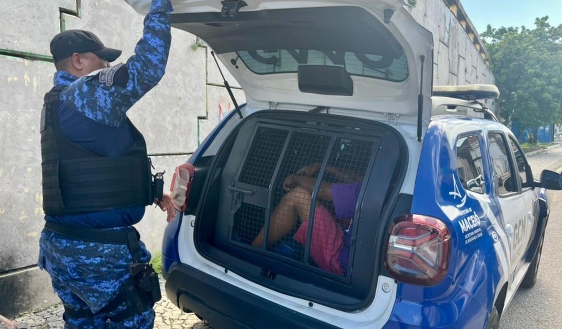 Foragido e homem com mais de dez passagens pela polícia são presos com drogas em Maceió