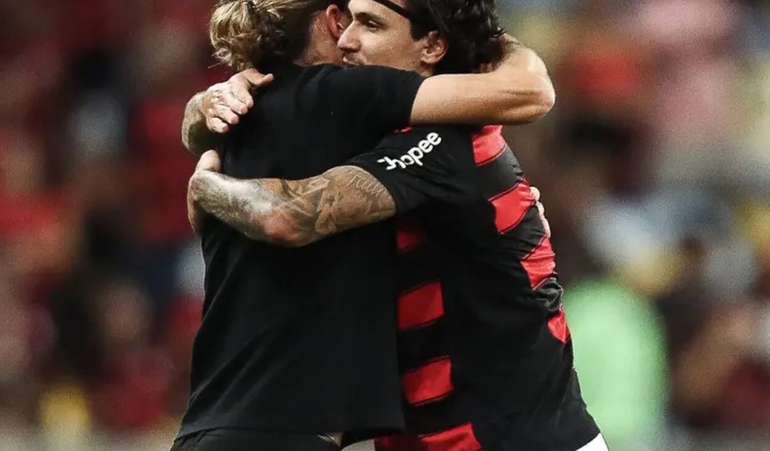 Compare desempenho do Flamengo de Filipe Luís com e sem Pedro