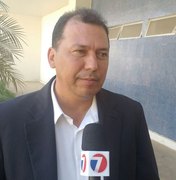 Vereador critica governo por demora em instalação de IC