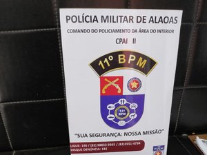 Polícia prende dupla por tráfico e apreende maconha dentro de panela, em Penedo