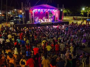 Prefeitura de Japaratinga promove grande show no Dia do Evangélico