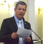 Deputados pedem explicações ao delegado Paulo Cerqueira sobre censura aos policiais 